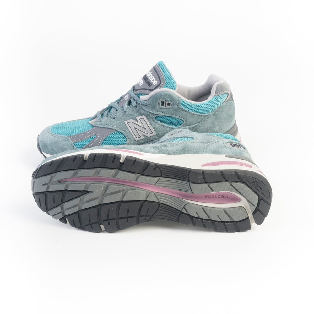 NEW BALANCE - Sneakers - U991TT2 V2 - Azzurro Scarpe Donna NEW BALANCE - Collezione Donna 