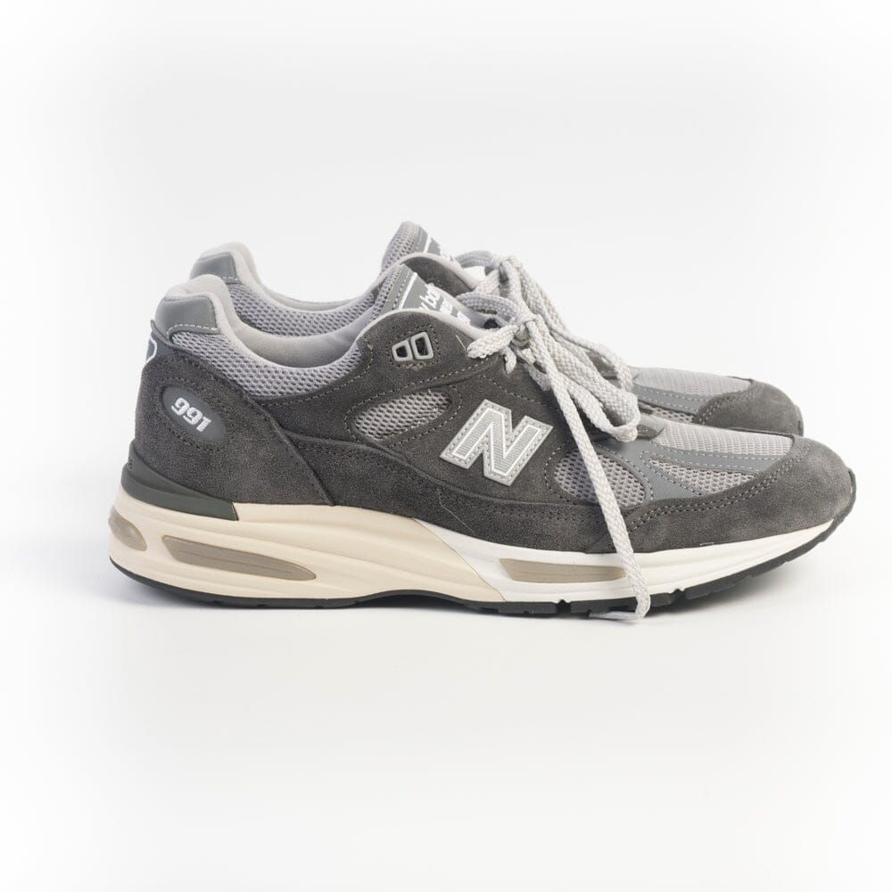 NEW BALANCE - Sneakers - U991RG2 - Grigio Scuro Scarpe Uomo NEW BALANCE - Collezione Uomo 