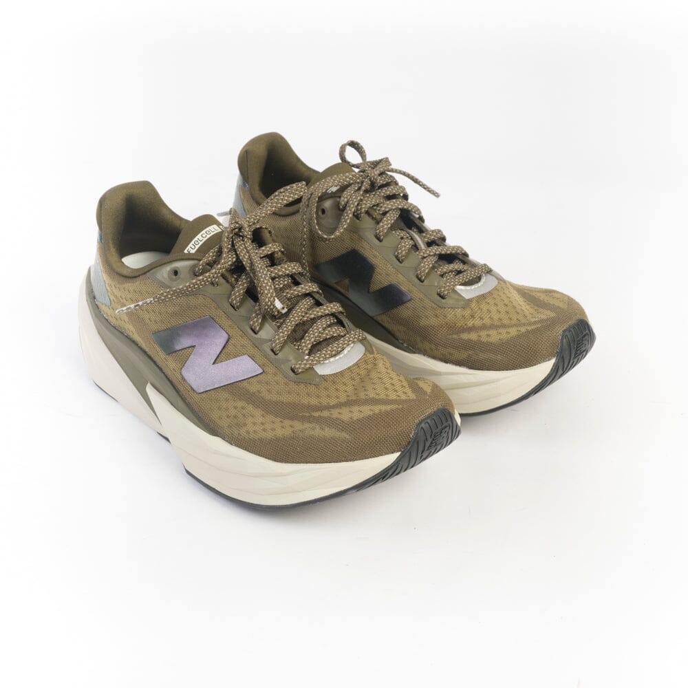NEW BALANCE - Sneakers - WFCXPA5 - Verde militare Scarpe Donna NEW BALANCE - Collezione Donna 