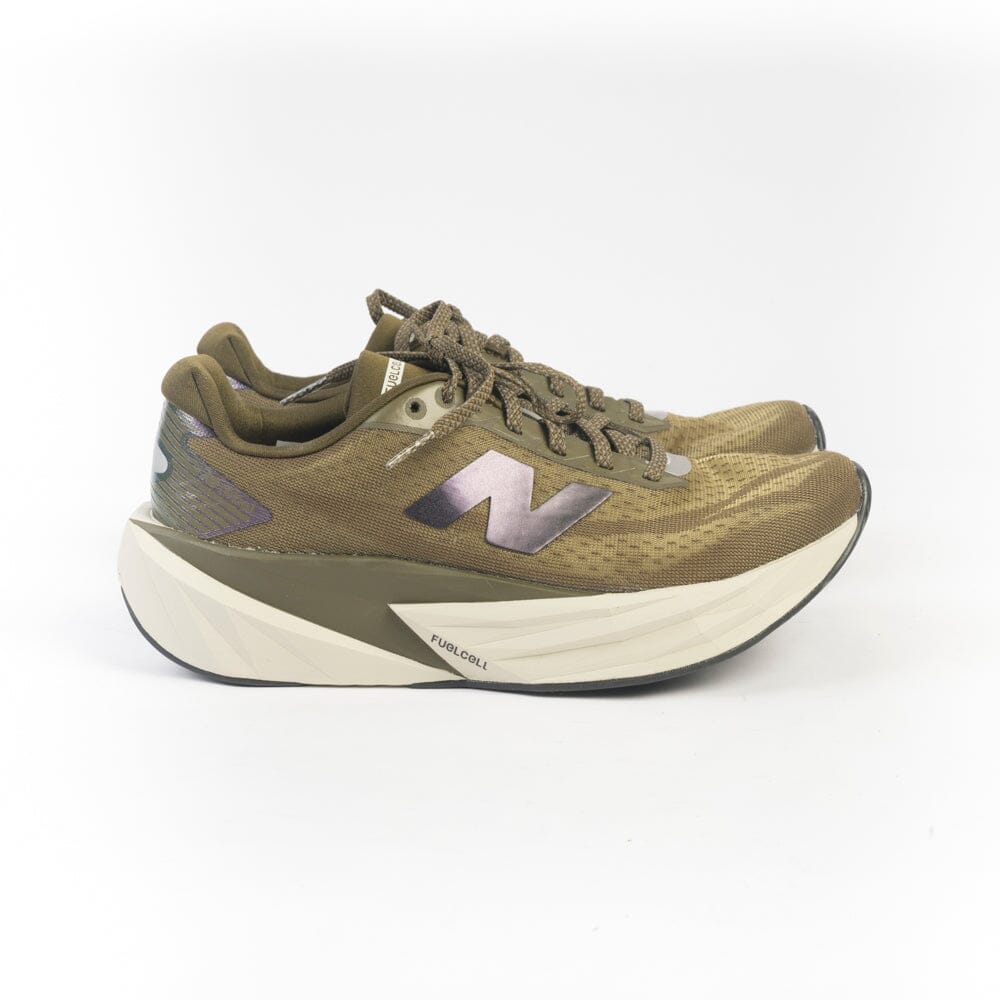 NEW BALANCE - Sneakers - WFCXPA5 - Verde militare Scarpe Donna NEW BALANCE - Collezione Donna 