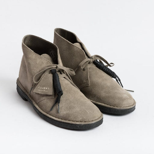 CLARKS - Polish - Desert Boot - Dark Gray Men's Shoes CLARKS - Men's Collection