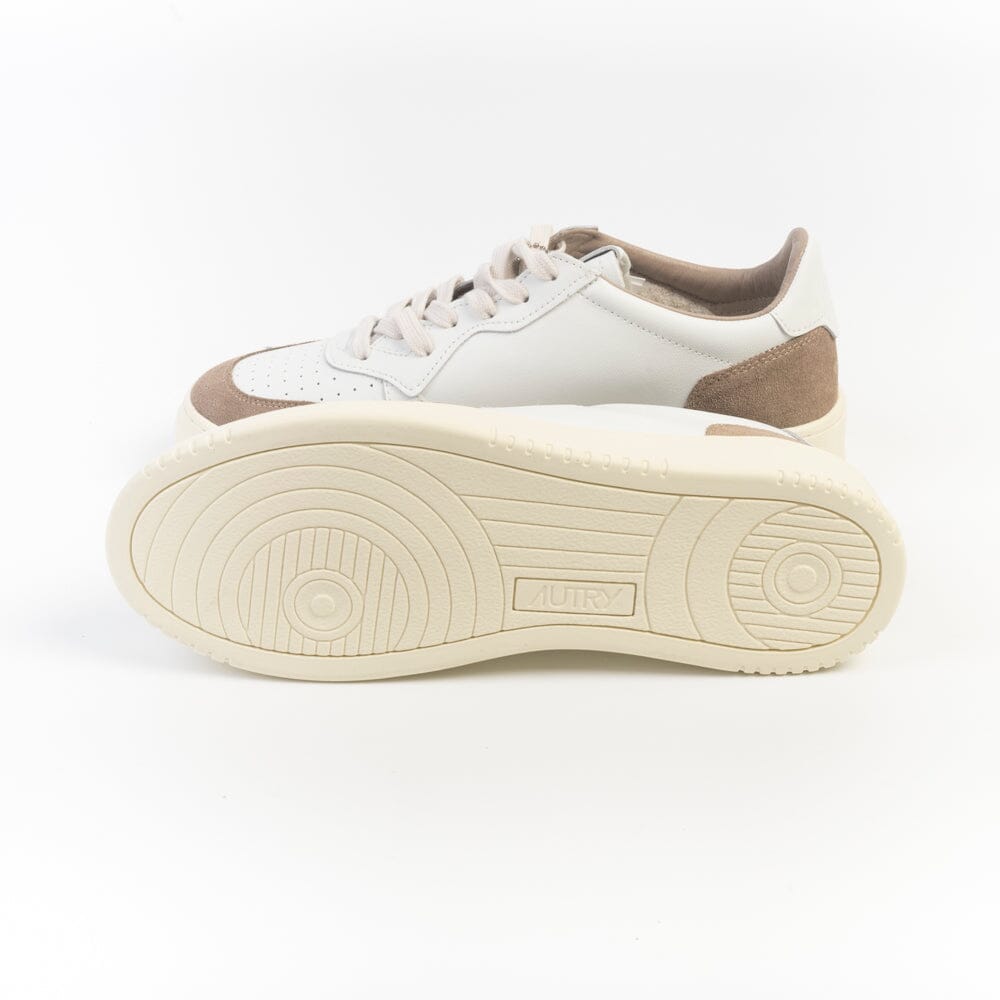 AUTRY - AULM FT02 - Sneakers MEDALIST - Bianco Antilope Scarpe Uomo AUTRY - Collezione uomo 