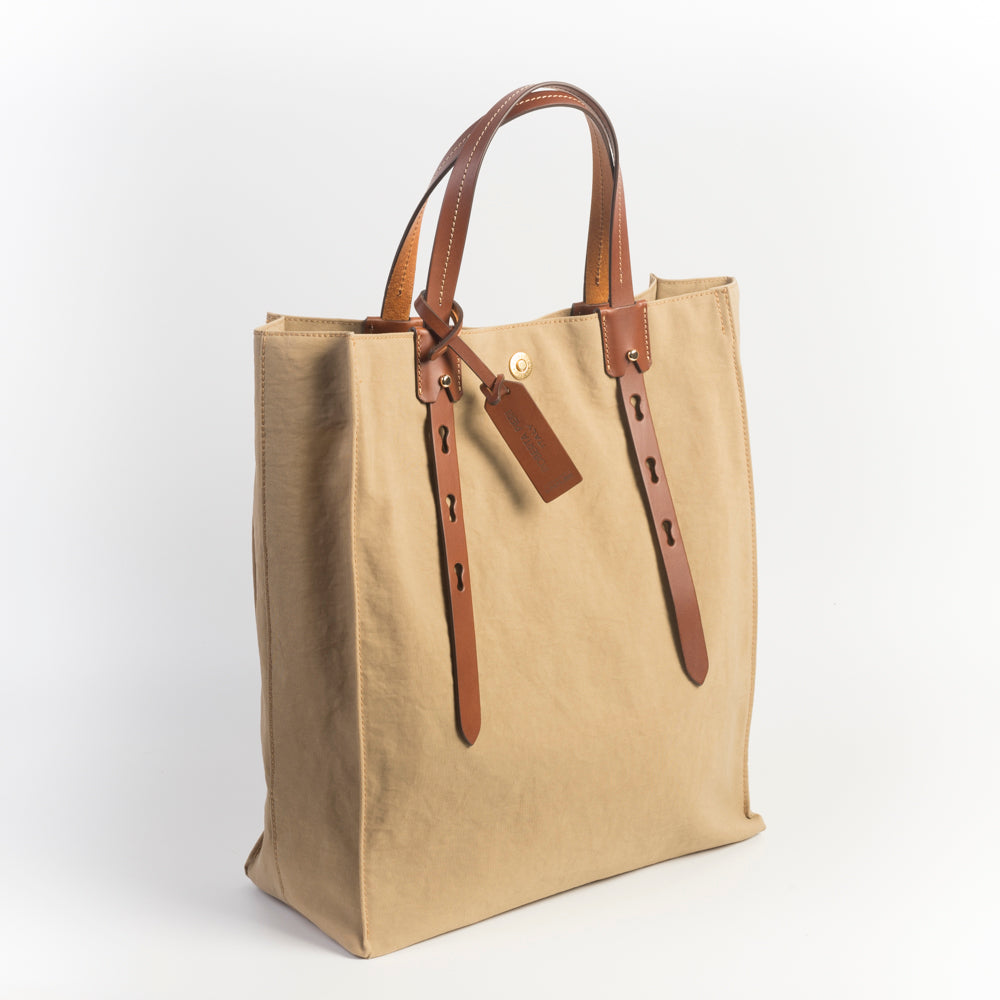 ROBERTA PIERI -  EDGE CARRY  - RPEG31 - Toast