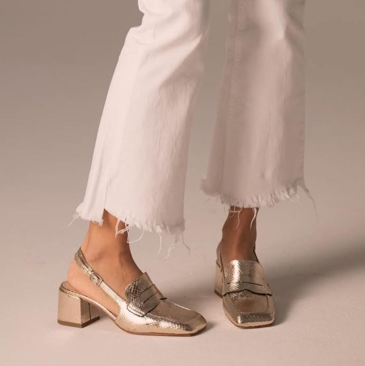 ANNA F. - Sling Back - 1836 - Platino Scarpe Donna Anna F. 