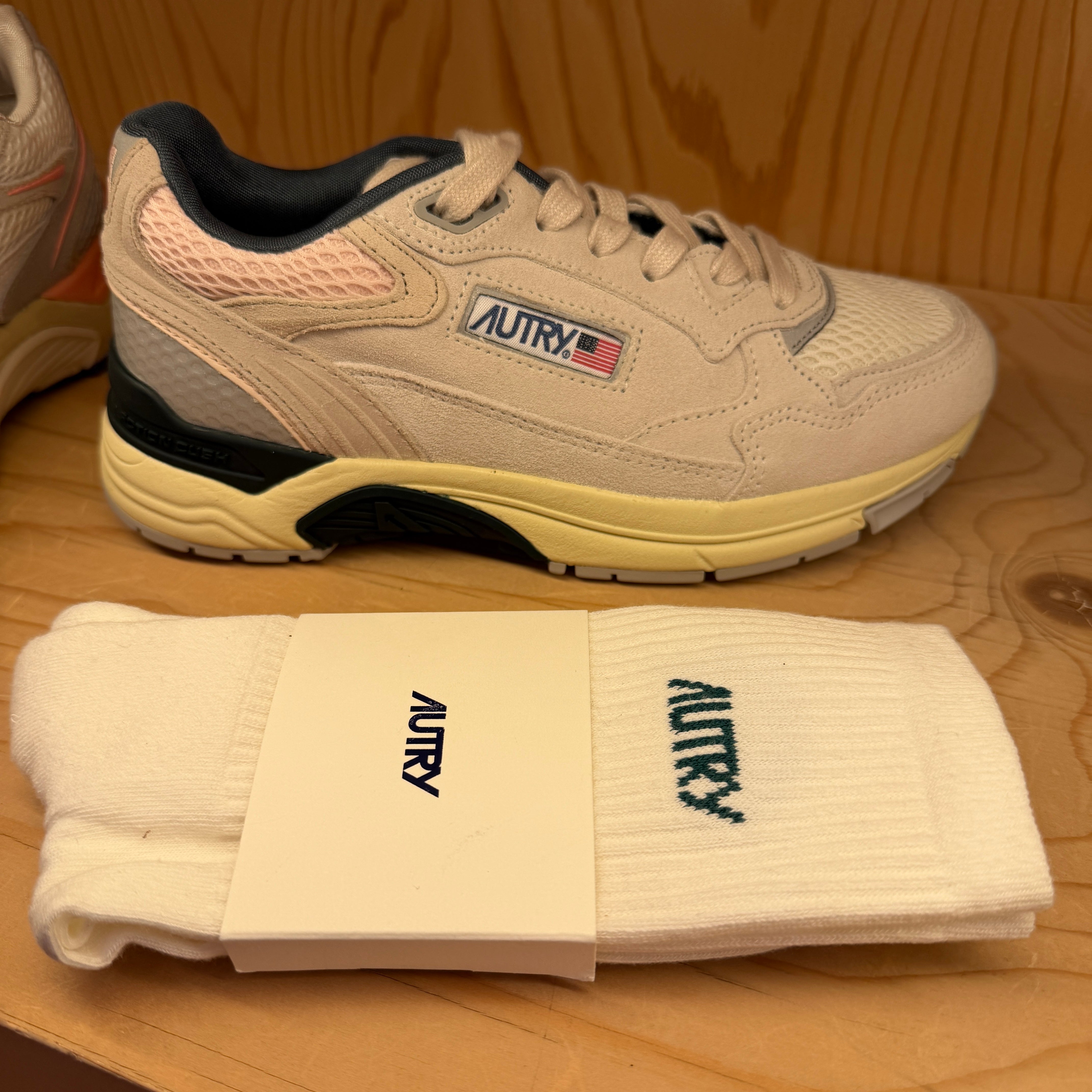 AUTRY - SOPU E7A2 STAR - Autry Calzino - Bianco logo verde