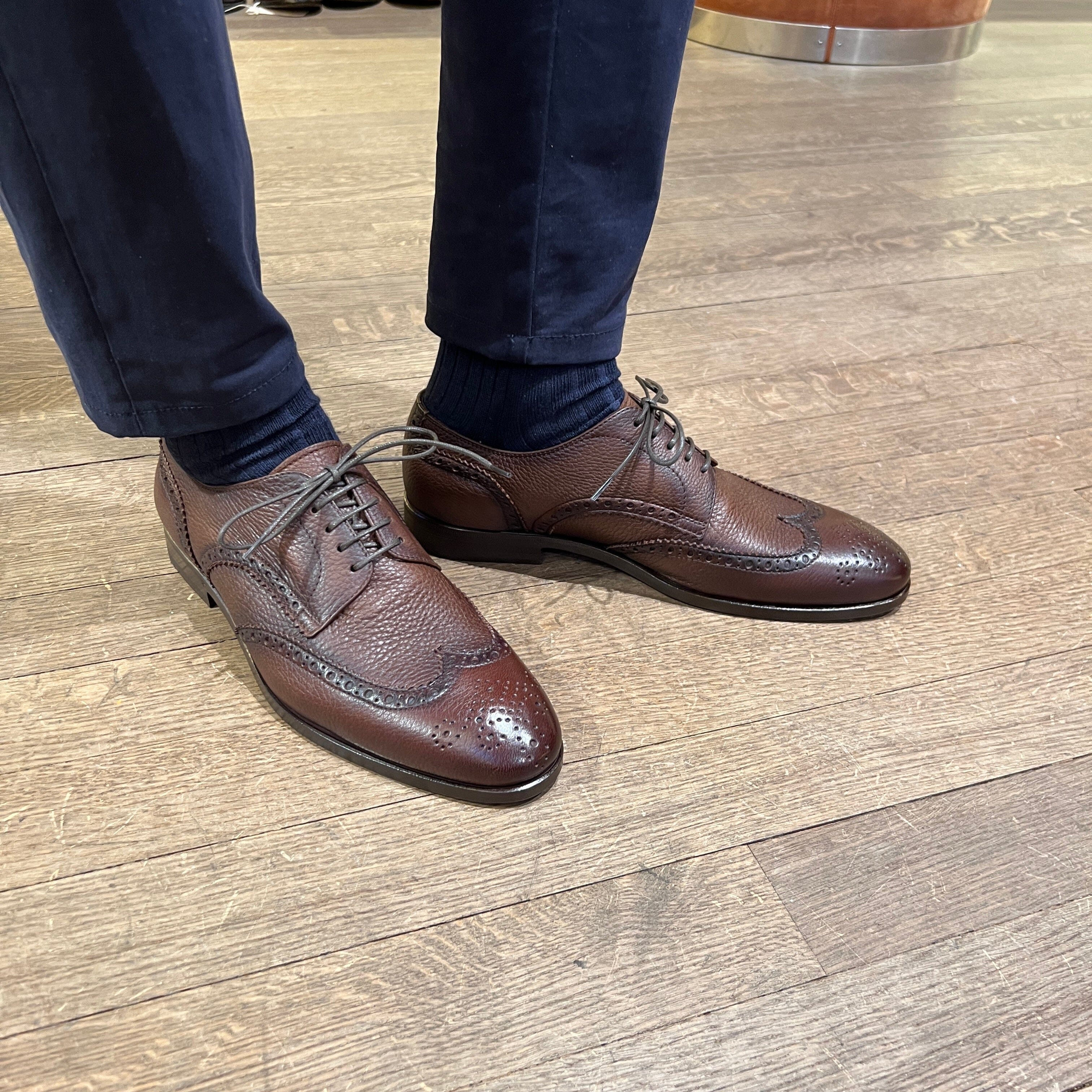 HENDERSON - Allacciata Derby Duilio 73206 - Cervo Tabacco Scarpe Uomo HENDERSON 