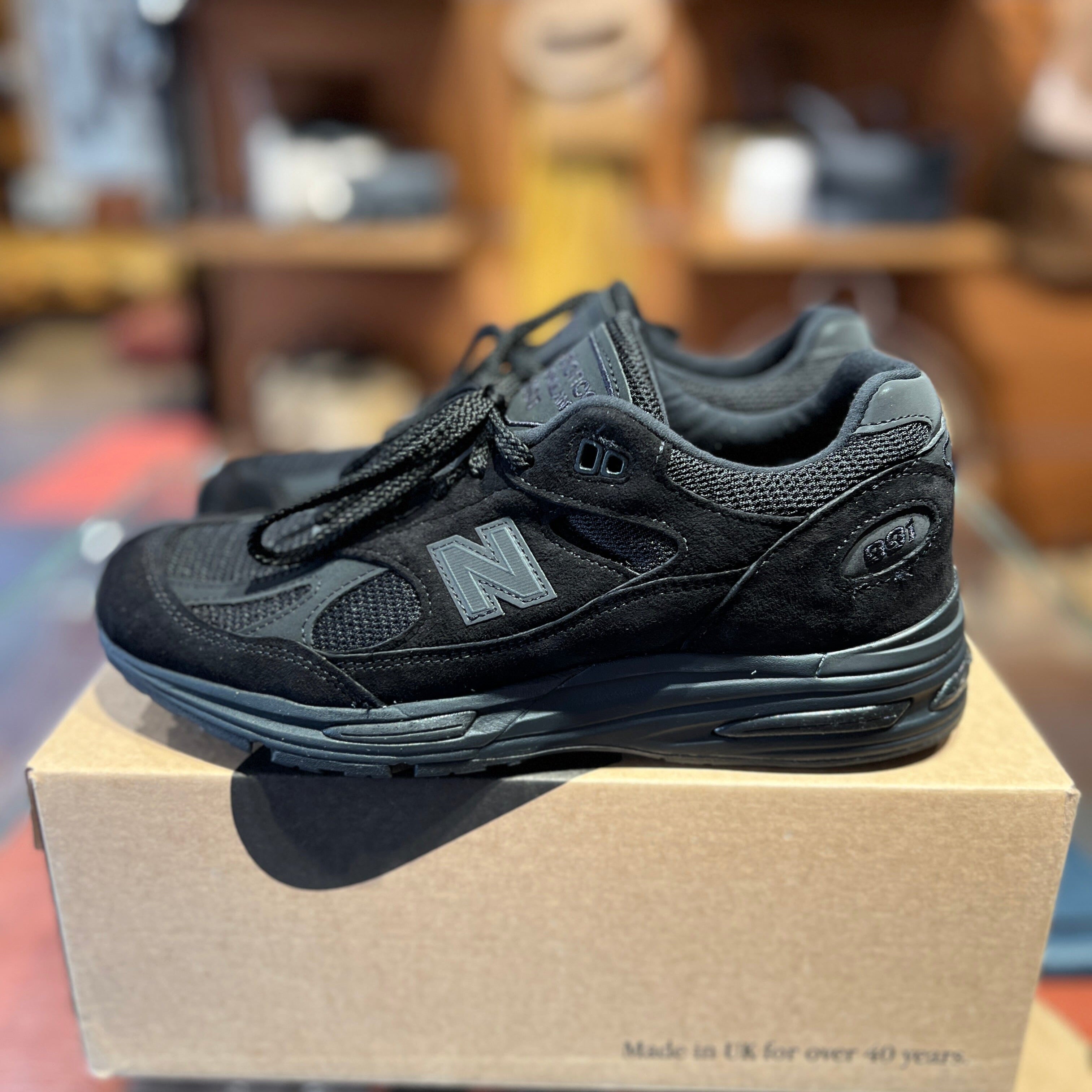 NEW BALANCE - Sneakers - U991KK2 - Nero Scarpe Uomo NEW BALANCE - Collezione Uomo 