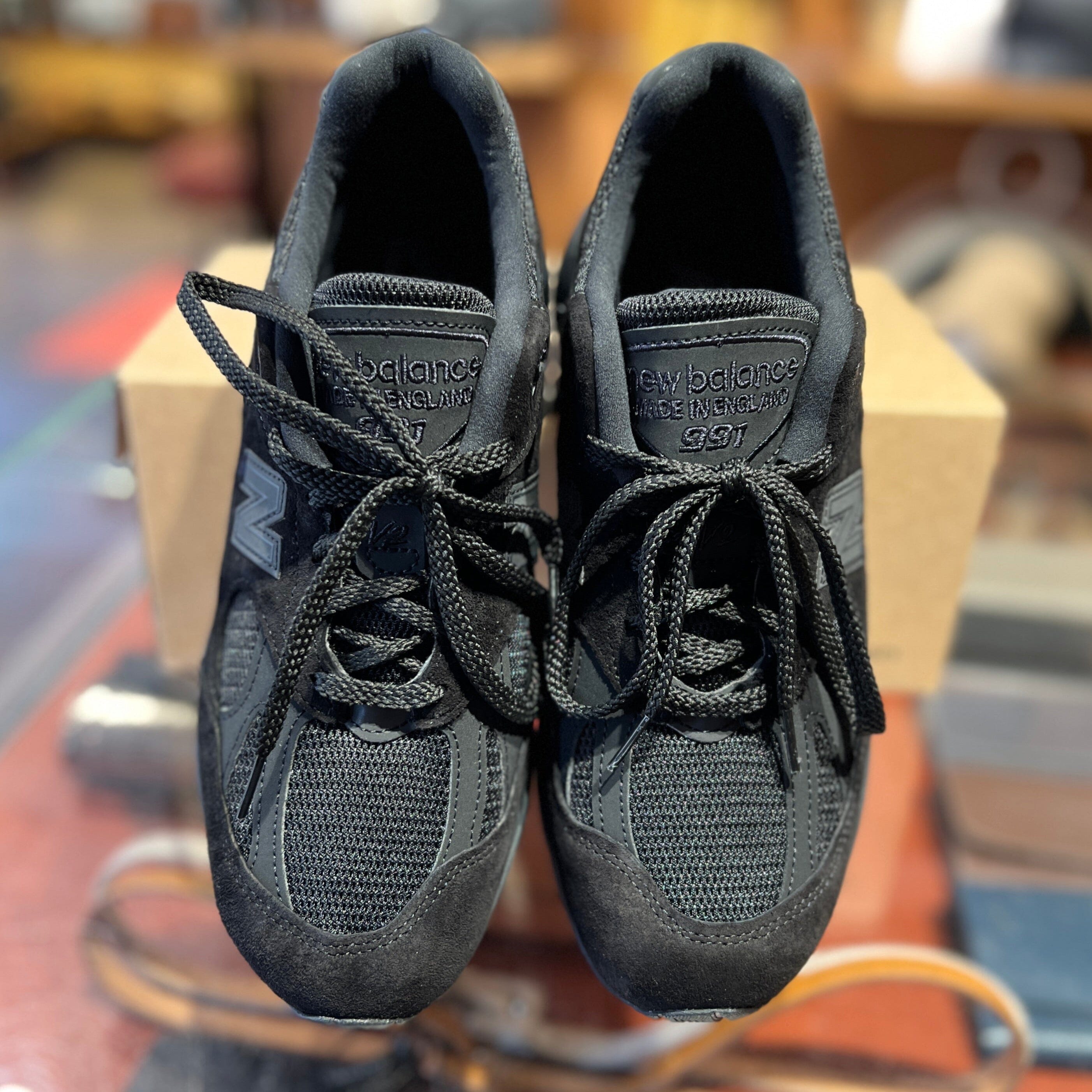 NEW BALANCE - Sneakers - U991KK2 - Nero Scarpe Uomo NEW BALANCE - Collezione Uomo 