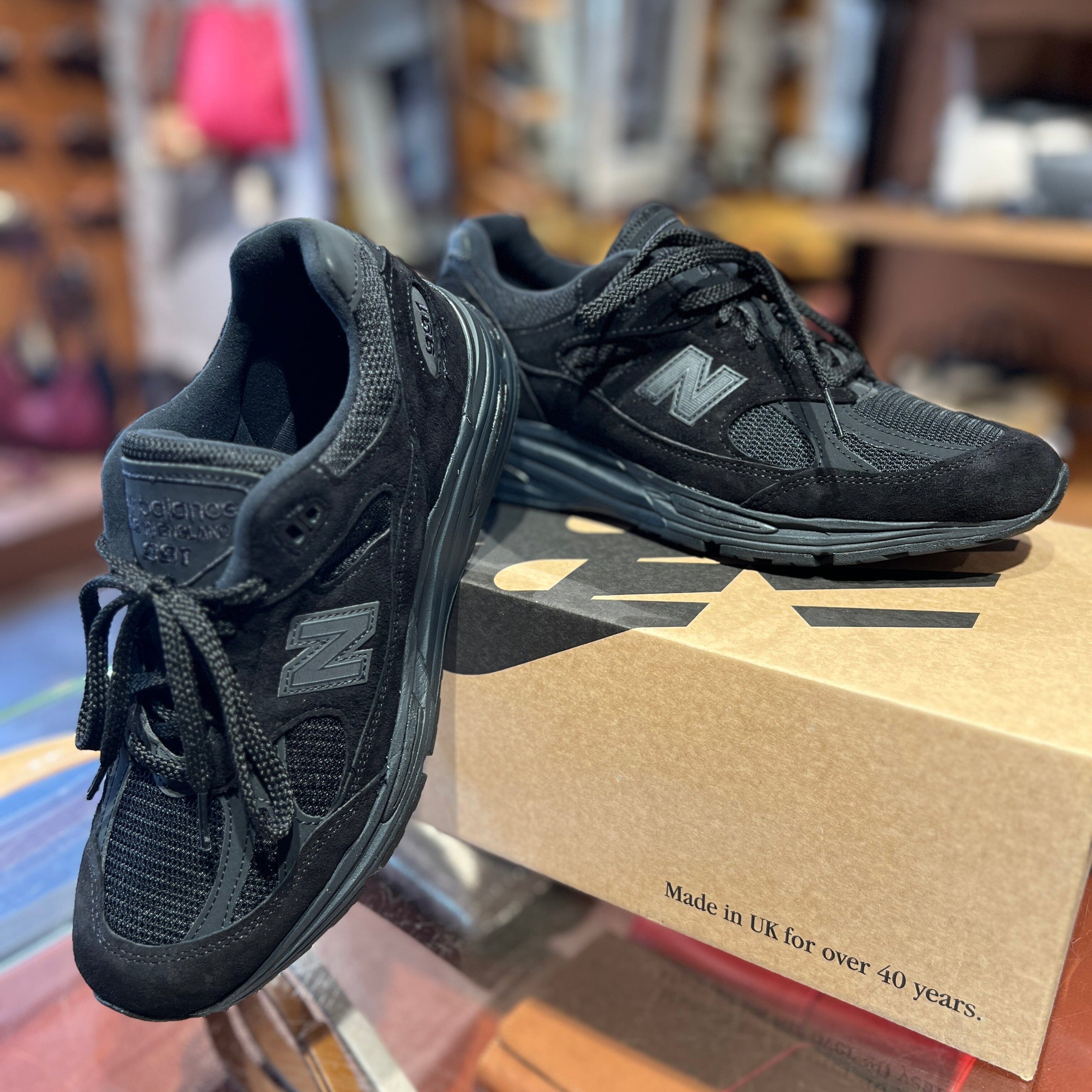 NEW BALANCE - Sneakers - U991KK2 - Nero Scarpe Uomo NEW BALANCE - Collezione Uomo 