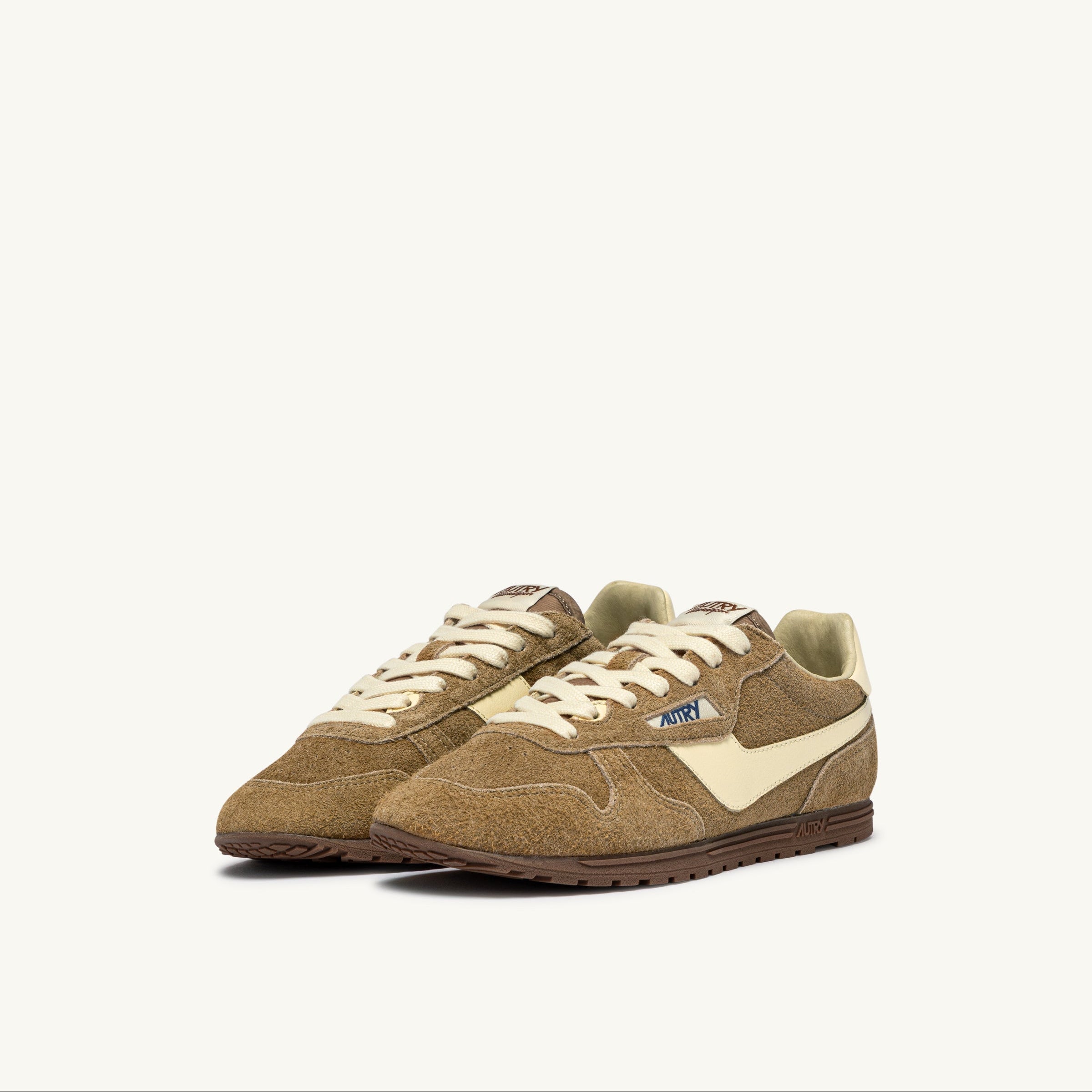 AUTRY - WINDSPIN - WSLW UB40 - Sneakers - Camoscio Biscotto Scarpe Donna AUTRY - Collezione donna 