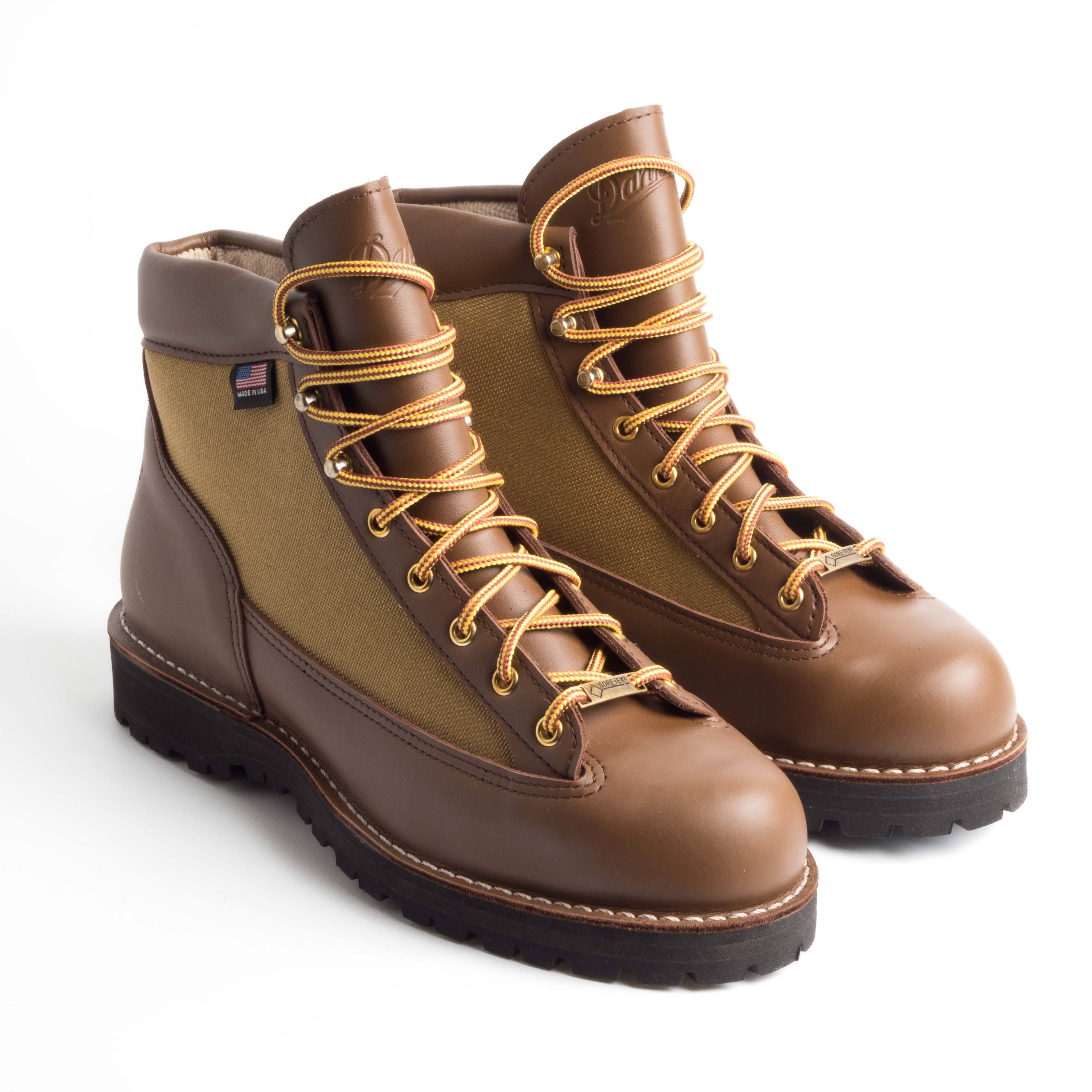 DANNER - AI 2018/19 - 30440 - Danner Light - Brown Scarpe Uomo DANNER 