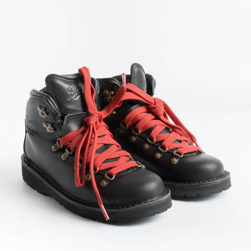 DANNER - Mountain Pass 33291 - Black Women's Shoes DANNER - Women's Collection