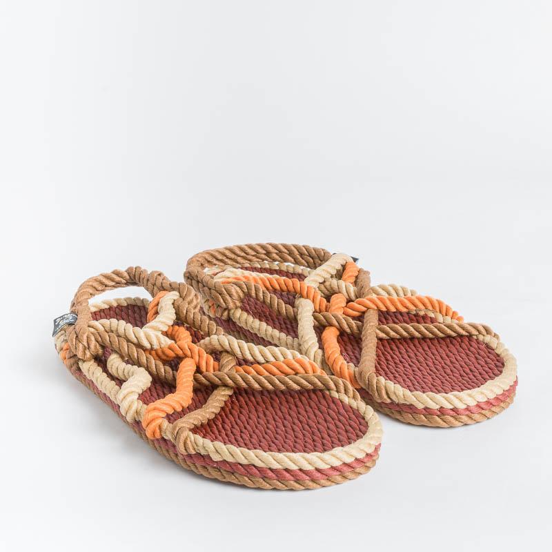 Artigiano Che Fa Le Scarpe Fatte a Mano Di Lusso Dell'uomo Fotografia Artigiano Che Fa Le Scarpe Fatte a Mano Di Lusso Dell'uomo Fotografia