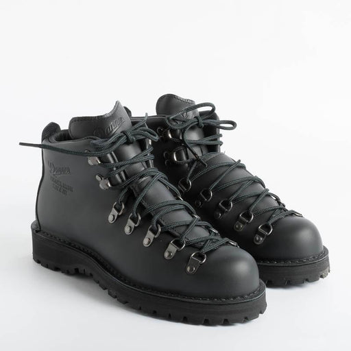 DANNER - 31530 - Mountain Light - Black Danner Men's Shoes - Men's Collection