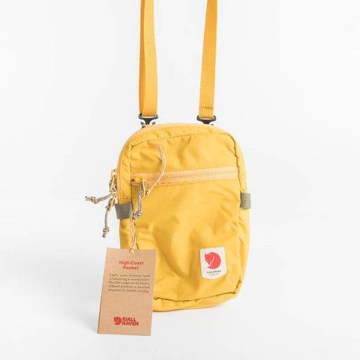 FJÄLLRÄVEN Kånken Waist Bag - 160 Ocher Backpack Fjallraven