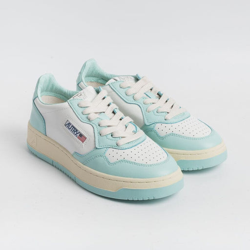 AUTRY - AULW WB20 - Sneakers LOW WOM LEAT - White / Turquoise Women's Shoes AUTRY - Women's Collection